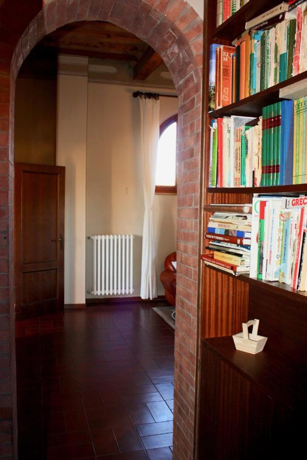 La Torre Di Caprera Apartment Siena Bagian luar foto